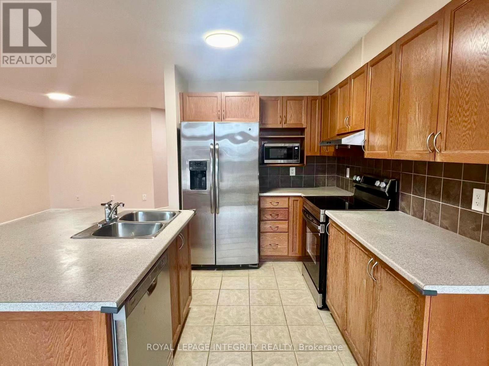 102 BRADY AVENUE, Ottawa, Ontario, K2K0B1 — Photo 12