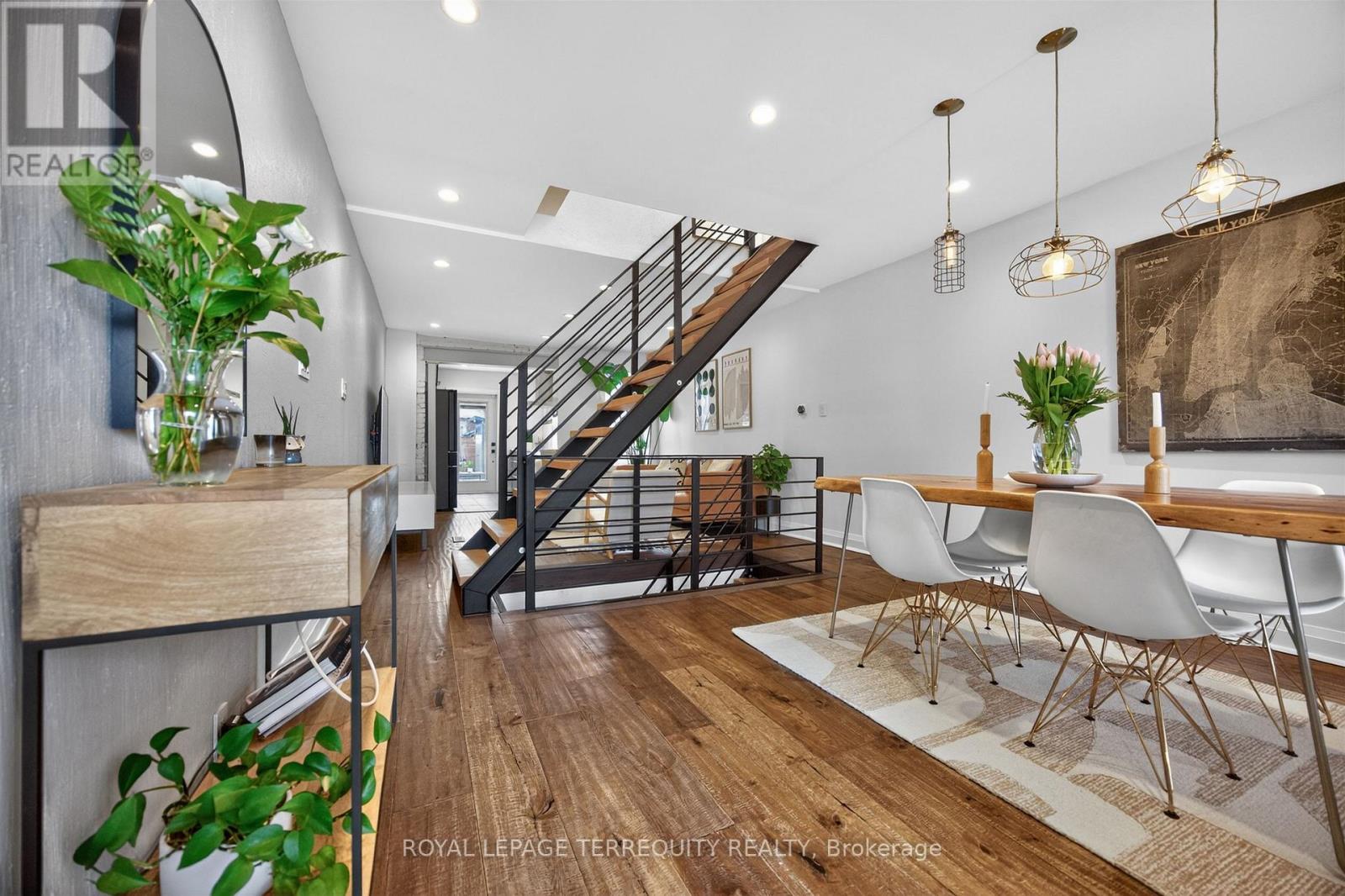 75 PRISCILLA AVENUE, Toronto (Runnymede-Bloor West Village), Ontario, M6S3W4 — Photo 6