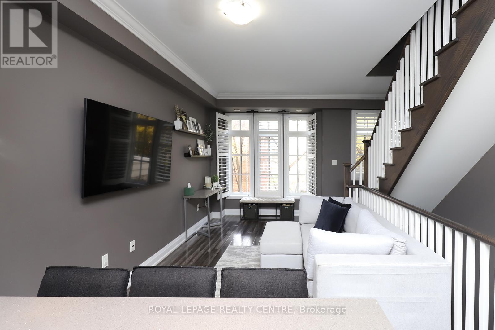 10 - 3077 CAWTHRA ROAD, Mississauga (Applewood), Ontario, L5A2X4 — Photo 14