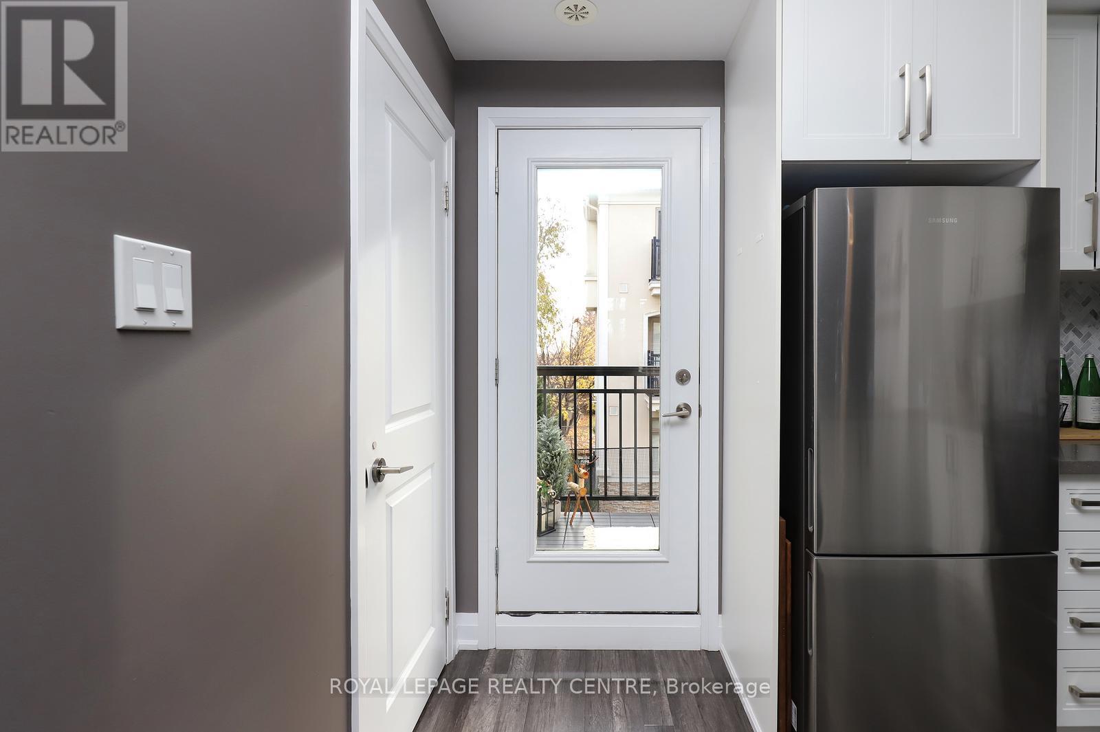 10 - 3077 CAWTHRA ROAD, Mississauga (Applewood), Ontario, L5A2X4 — Photo 21