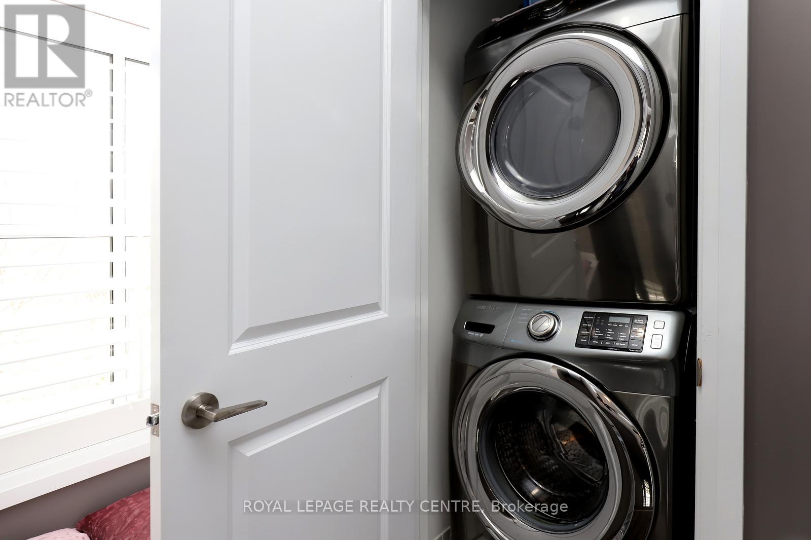 10 - 3077 CAWTHRA ROAD, Mississauga (Applewood), Ontario, L5A2X4 — Photo 39