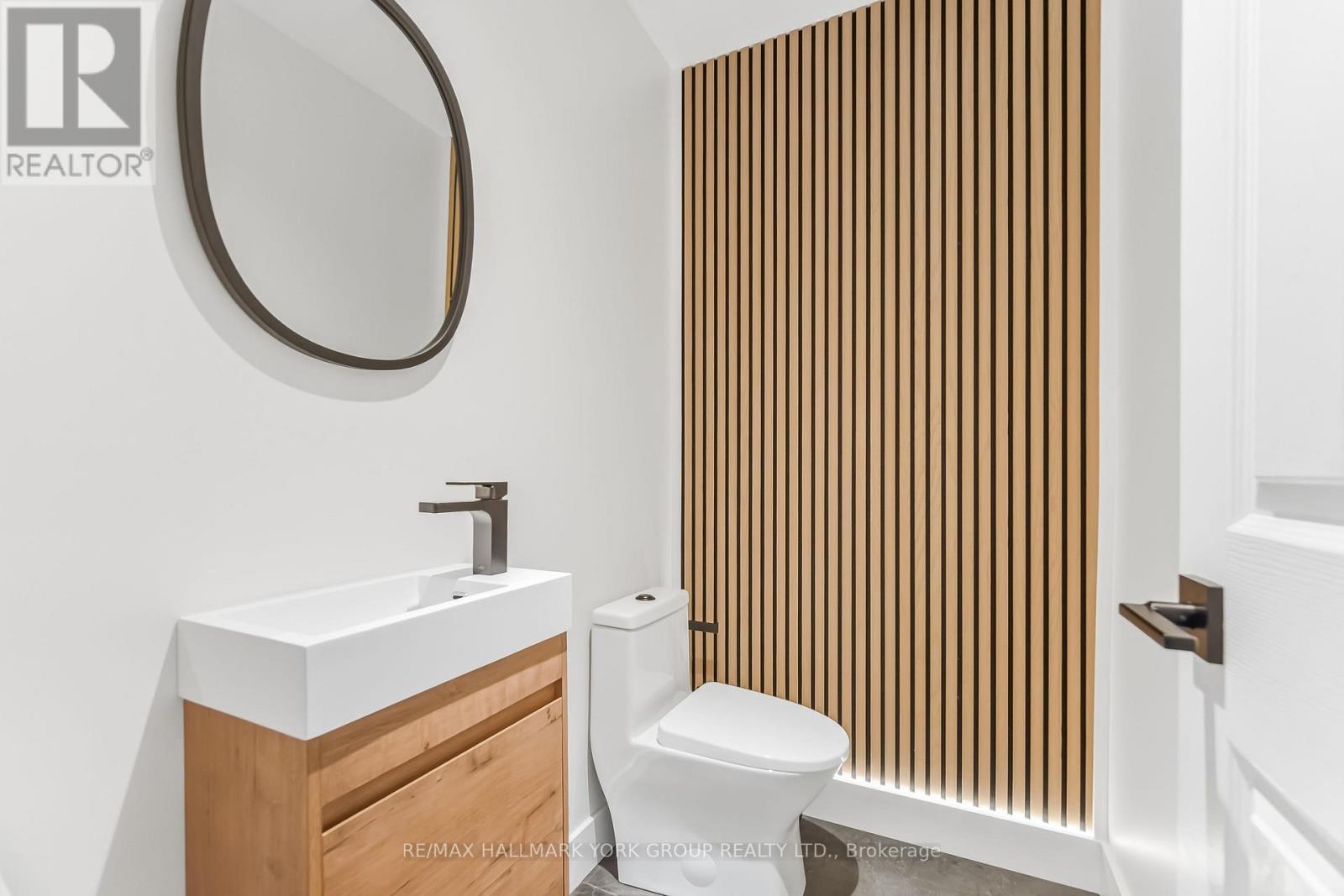 882 MCDUFFE CRESCENT, Milton (BE Beaty), Ontario, L9T6M7 — Photo 11