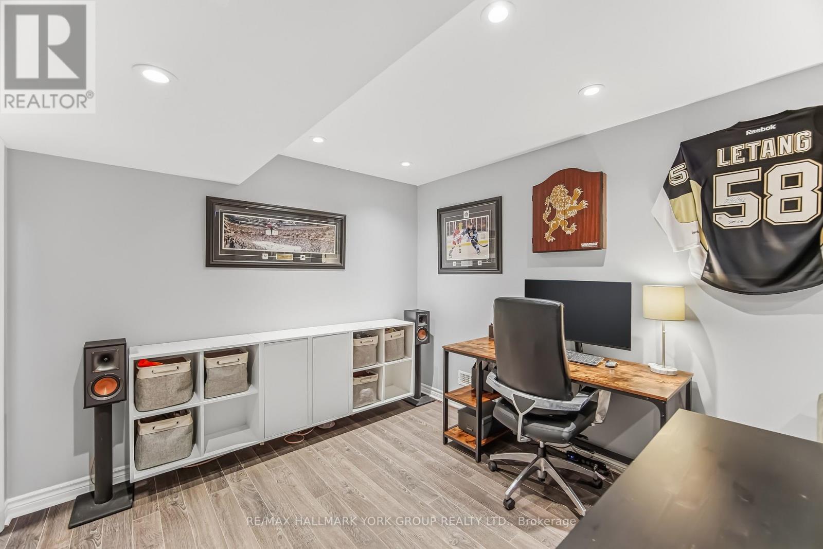 882 MCDUFFE CRESCENT, Milton (BE Beaty), Ontario, L9T6M7 — Photo 21