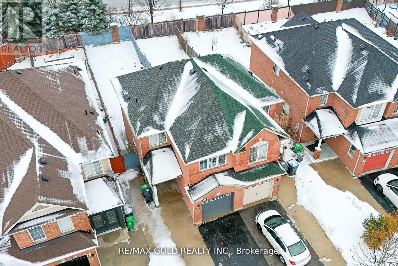 61 BOTTOMWOOD STREET, Brampton (Gore Industrial North), Ontario, L6S0A4 — Photo 3