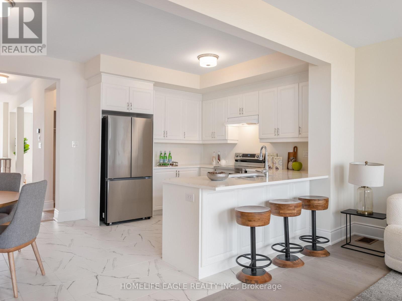 34 FOXSPARROW ROAD, Brampton (Sandringham-Wellington North), Ontario, L6R4E1 — Photo 6