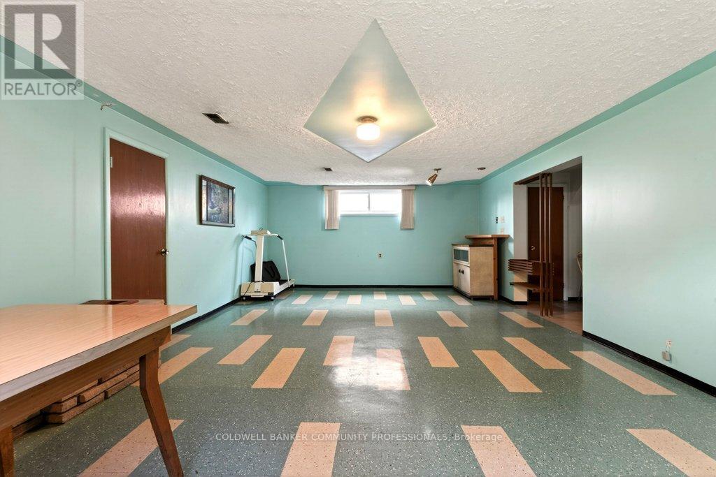 92 REID AVENUE S, Hamilton (Glenview), Ontario, L8K3V1 — Photo 37