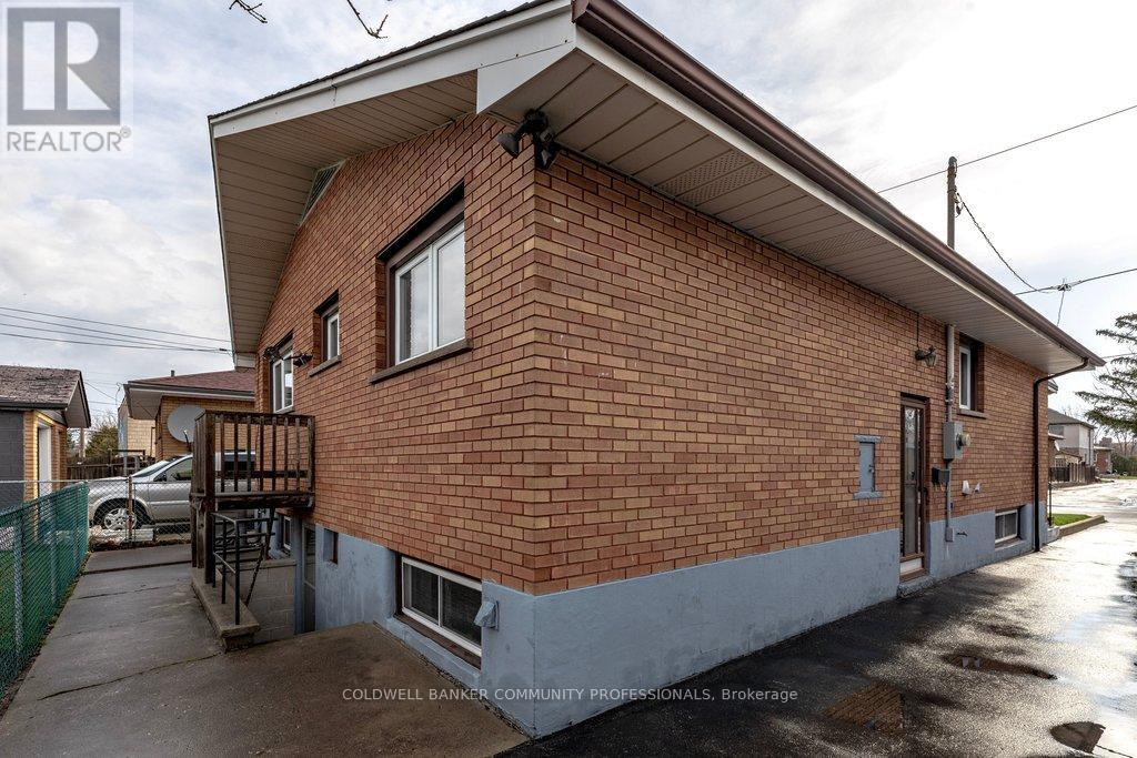 92 REID AVENUE S, Hamilton (Glenview), Ontario, L8K3V1 — Photo 48