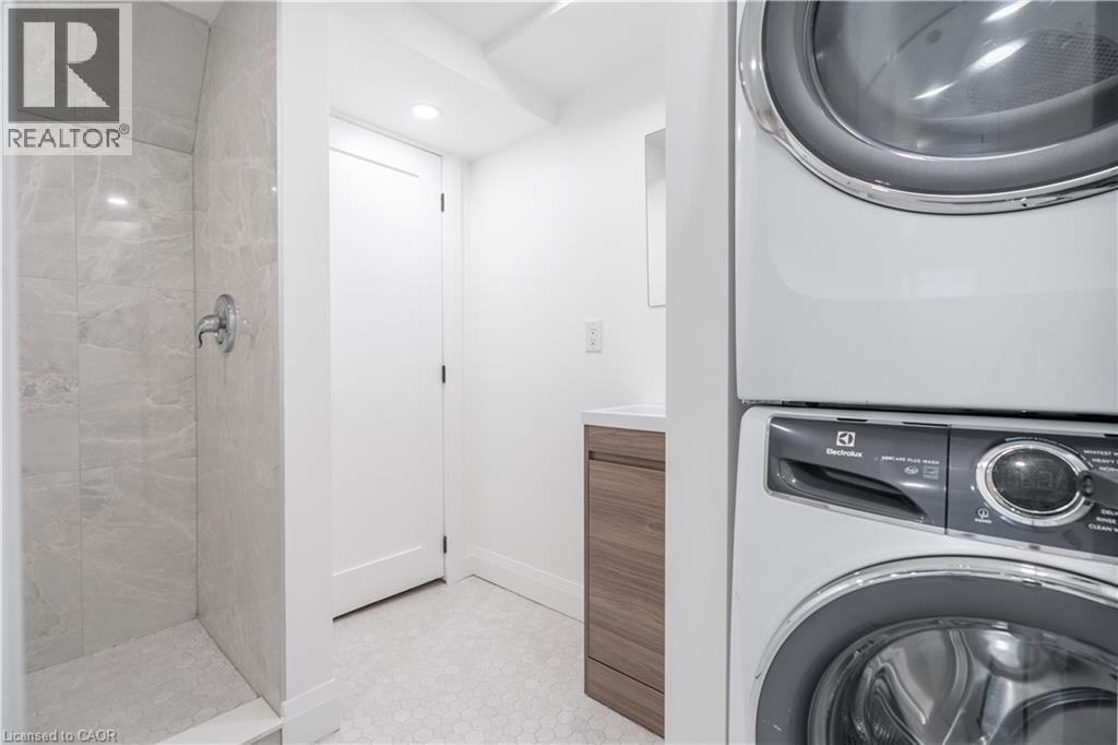 7 GLENMORRIS Drive, Hamilton, Ontario, L9H1S5 — Photo 39