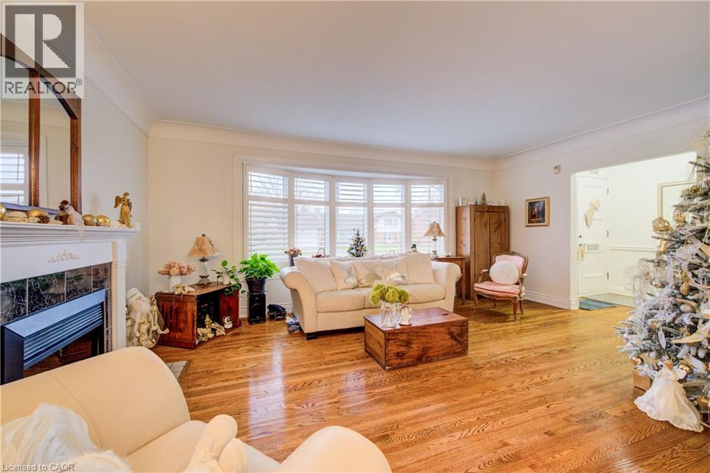 50 EDGEWOOD Avenue, Hamilton, Ontario, L8T1K1 — Photo 10