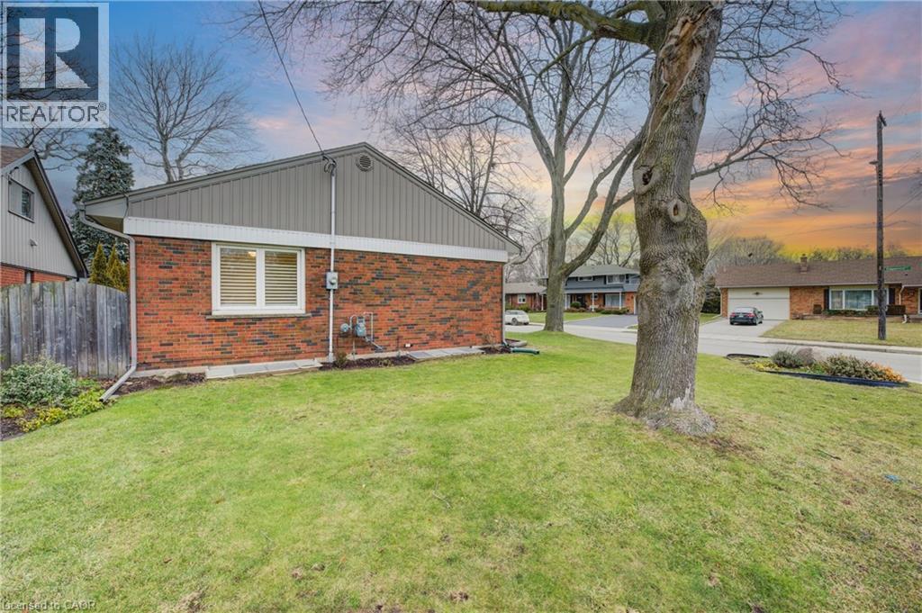 50 EDGEWOOD Avenue, Hamilton, Ontario, L8T1K1 — Photo 5