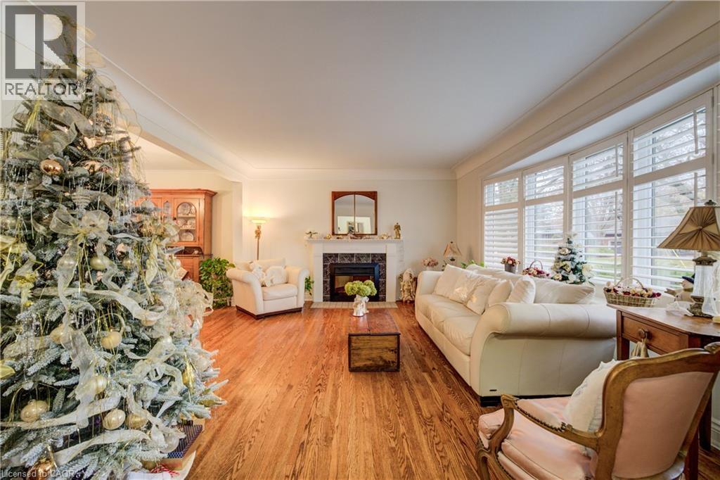 50 EDGEWOOD Avenue, Hamilton, Ontario, L8T1K1 — Photo 8