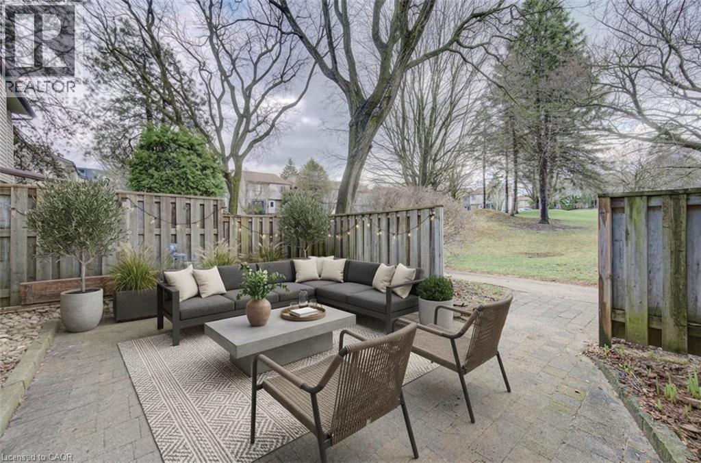 60 WILSONVIEW Avenue, Guelph, Ontario, N1G2Z9 — Photo 2