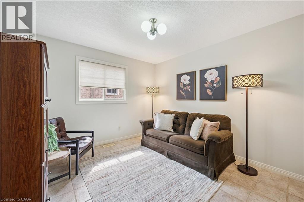 152 GOLF LINKS Drive, Baden, Ontario, N3A3P1 — Photo 16