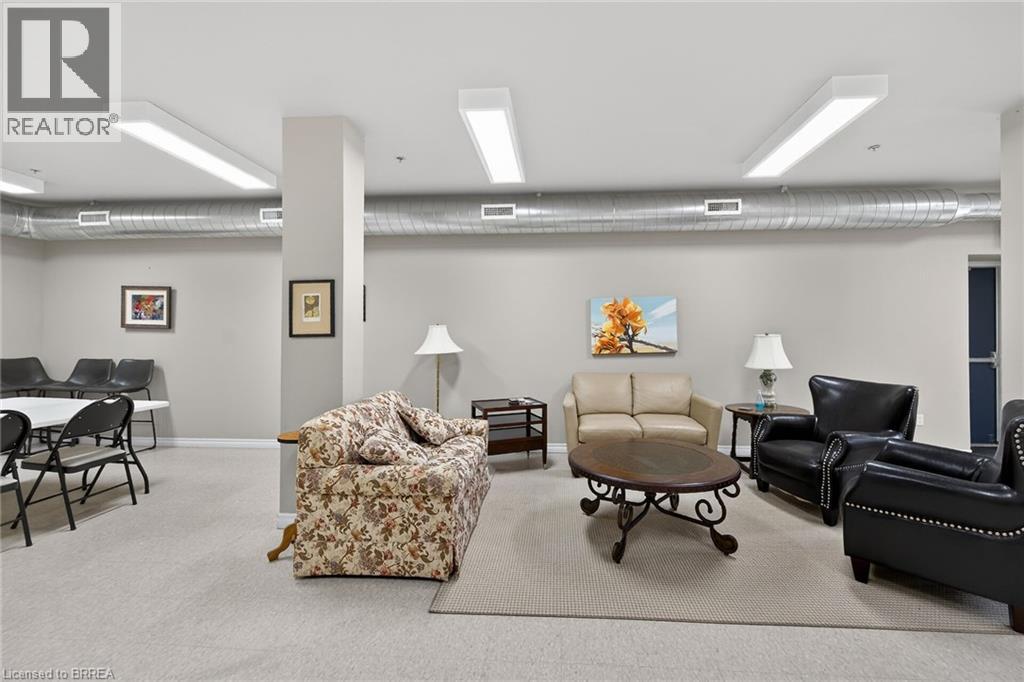 140 WEST RIVER Street Unit# 405, Paris, Ontario, N3L3E2 — Photo 3