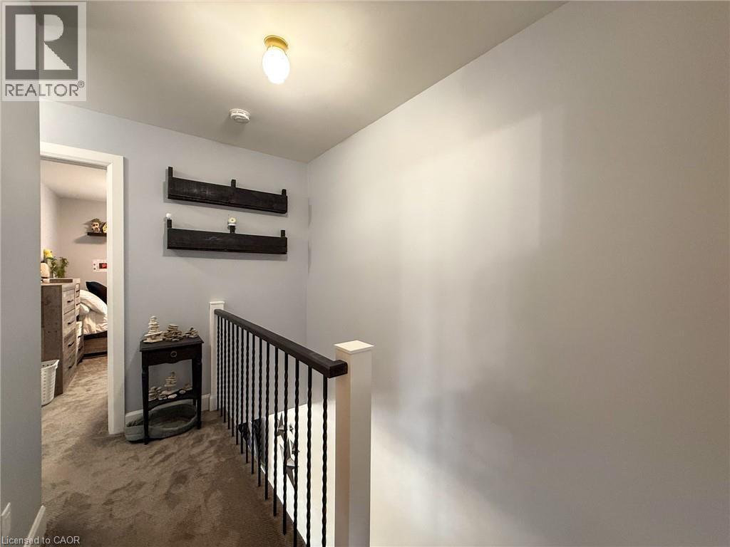 17 MELANIE Crescent Unit# 17, Waterdown, Ontario, L0R2H0 — Photo 20