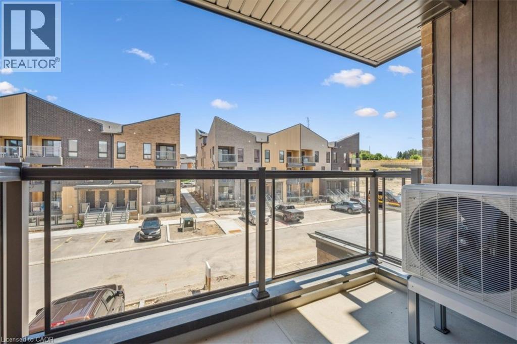 17 REVERIE Way, Kitchener, Ontario, N2E0K5 — Photo 9