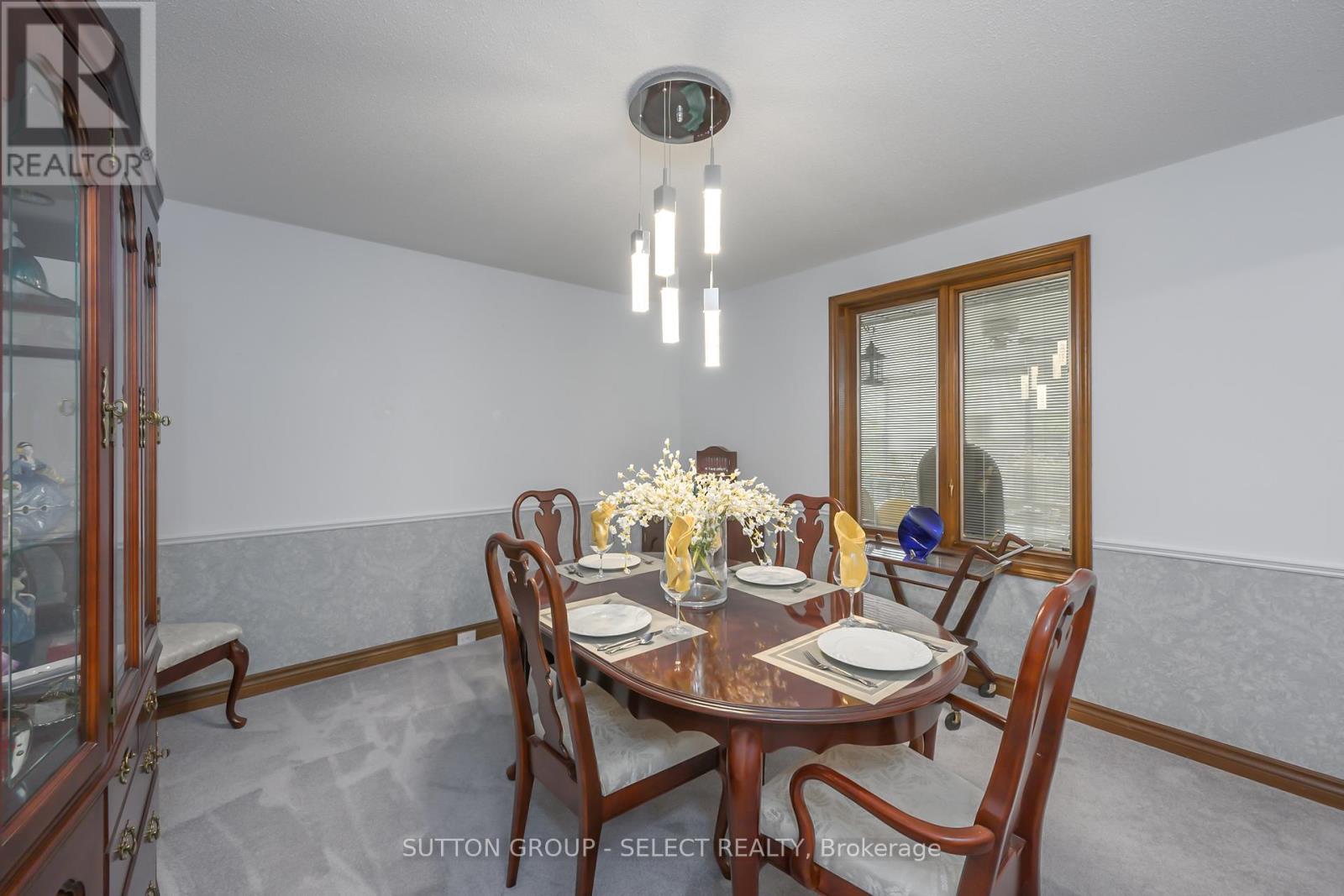 260 VILLAGE GREEN AVENUE, London South (South N), Ontario, N6J3Z6 — Photo 12