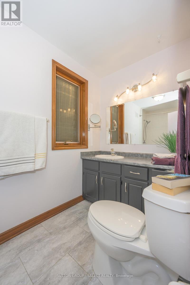 260 VILLAGE GREEN AVENUE, London South (South N), Ontario, N6J3Z6 — Photo 17