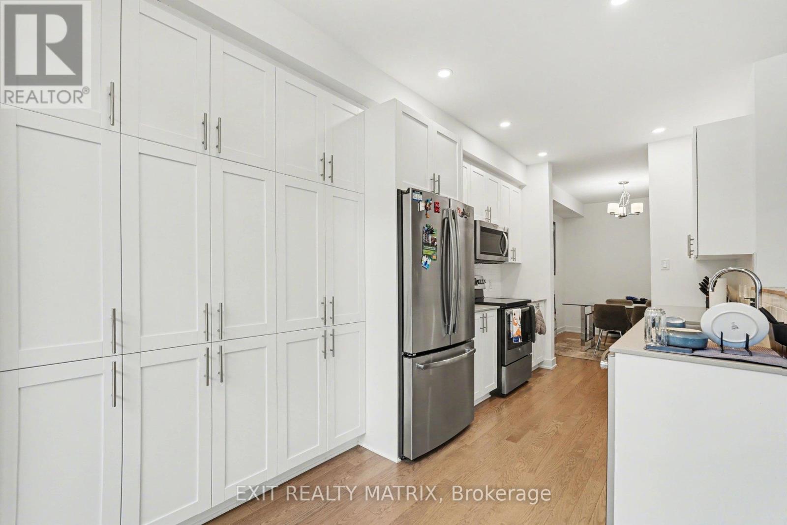 656 PUTNEY CRESCENT W, Ottawa, Ontario, K2S2N7 — Photo 11