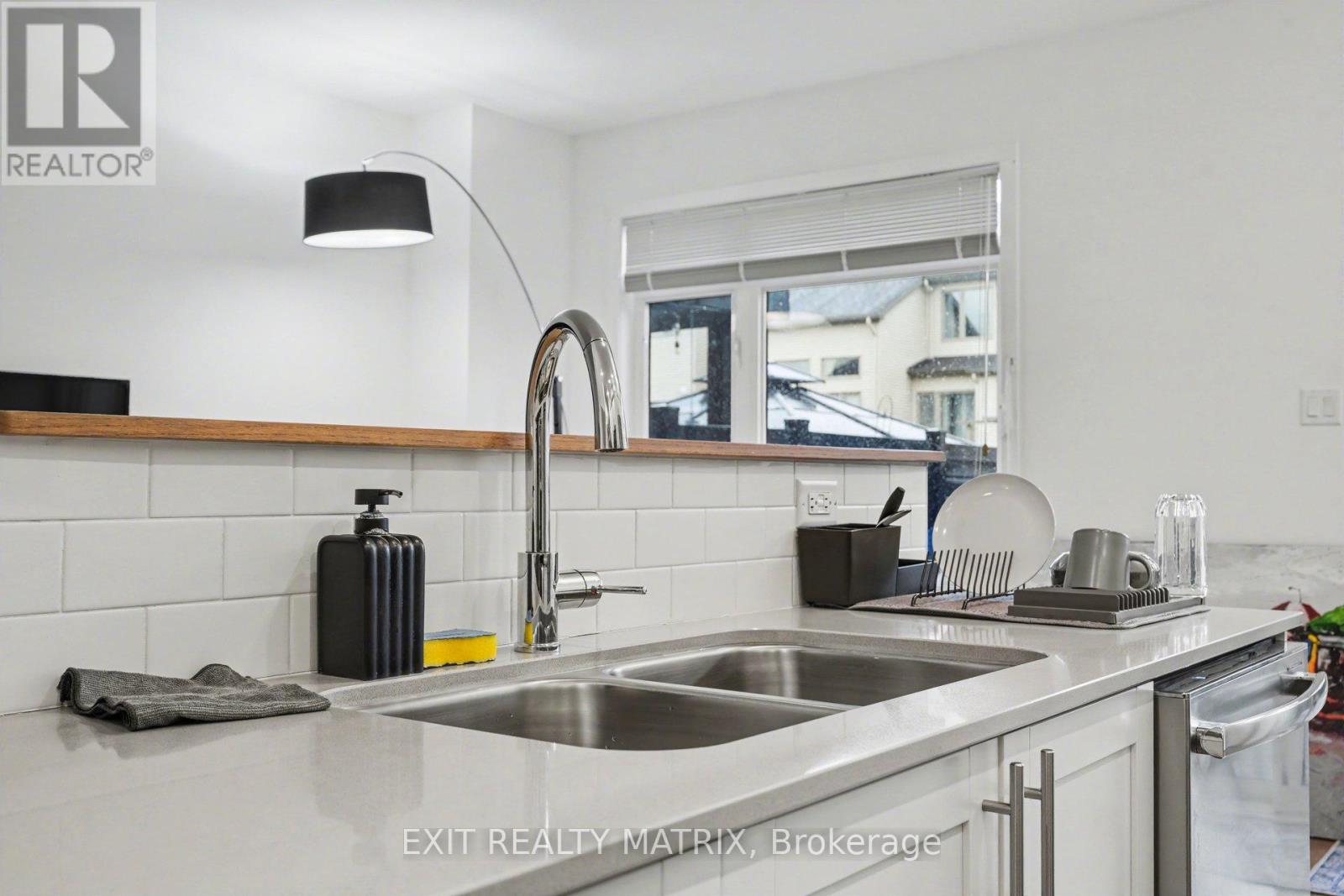 656 PUTNEY CRESCENT W, Ottawa, Ontario, K2S2N7 — Photo 12