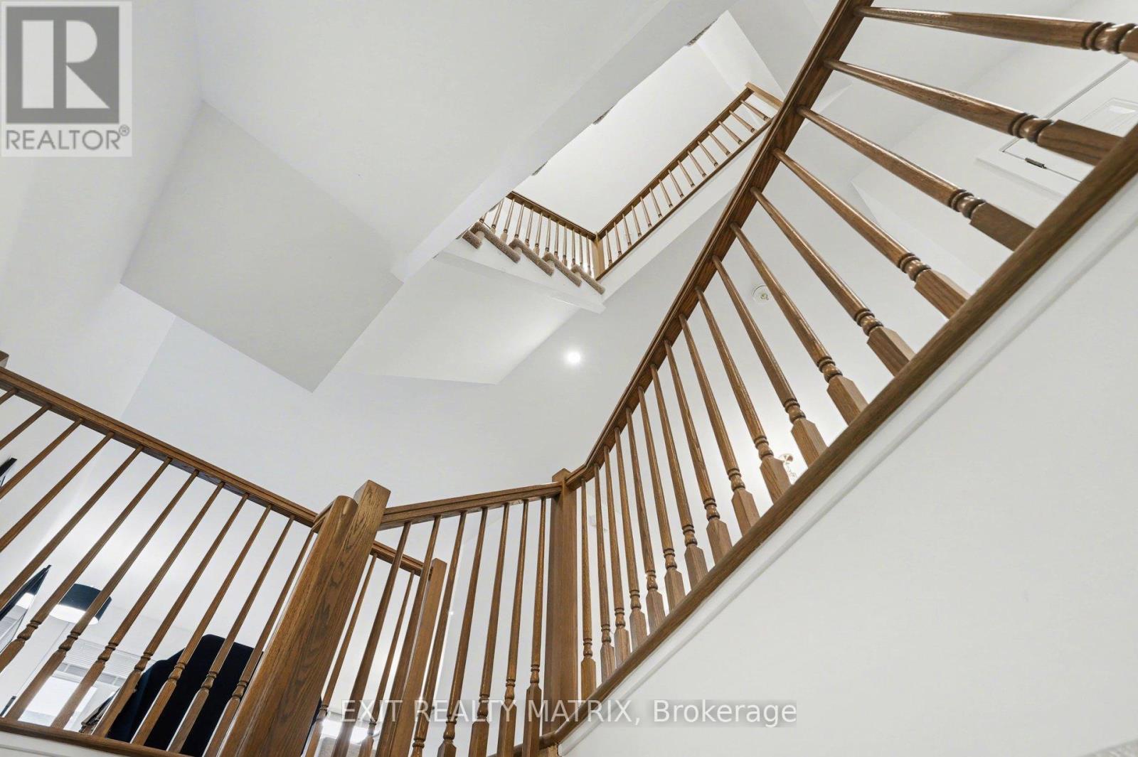 656 PUTNEY CRESCENT W, Ottawa, Ontario, K2S2N7 — Photo 28
