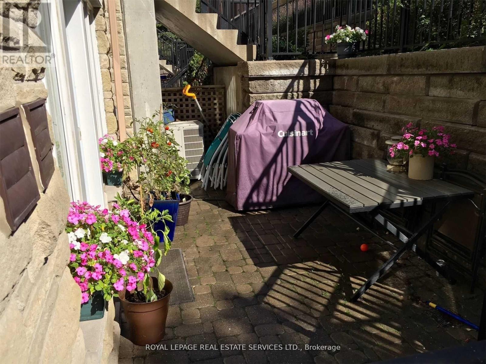 1211 - 21 PIRANDELLO STREET, Toronto (Niagara), Ontario, M6K3P4 — Photo 4