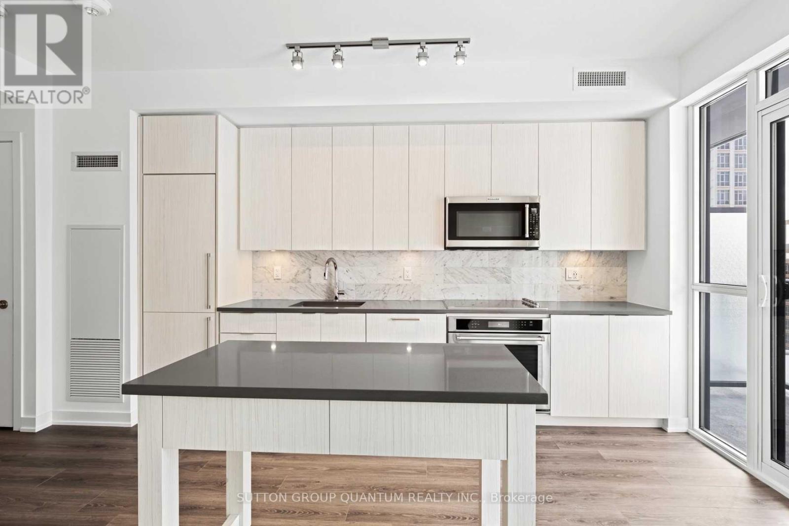 1002 - 38 IANNUZZI STREET, Toronto (Niagara), Ontario, M5V0S2 — Photo 5