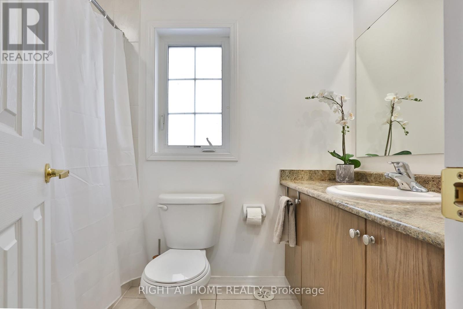 168 KINGSTON ROAD W, Ajax (Central), Ontario, L1T0M9 — Photo 12