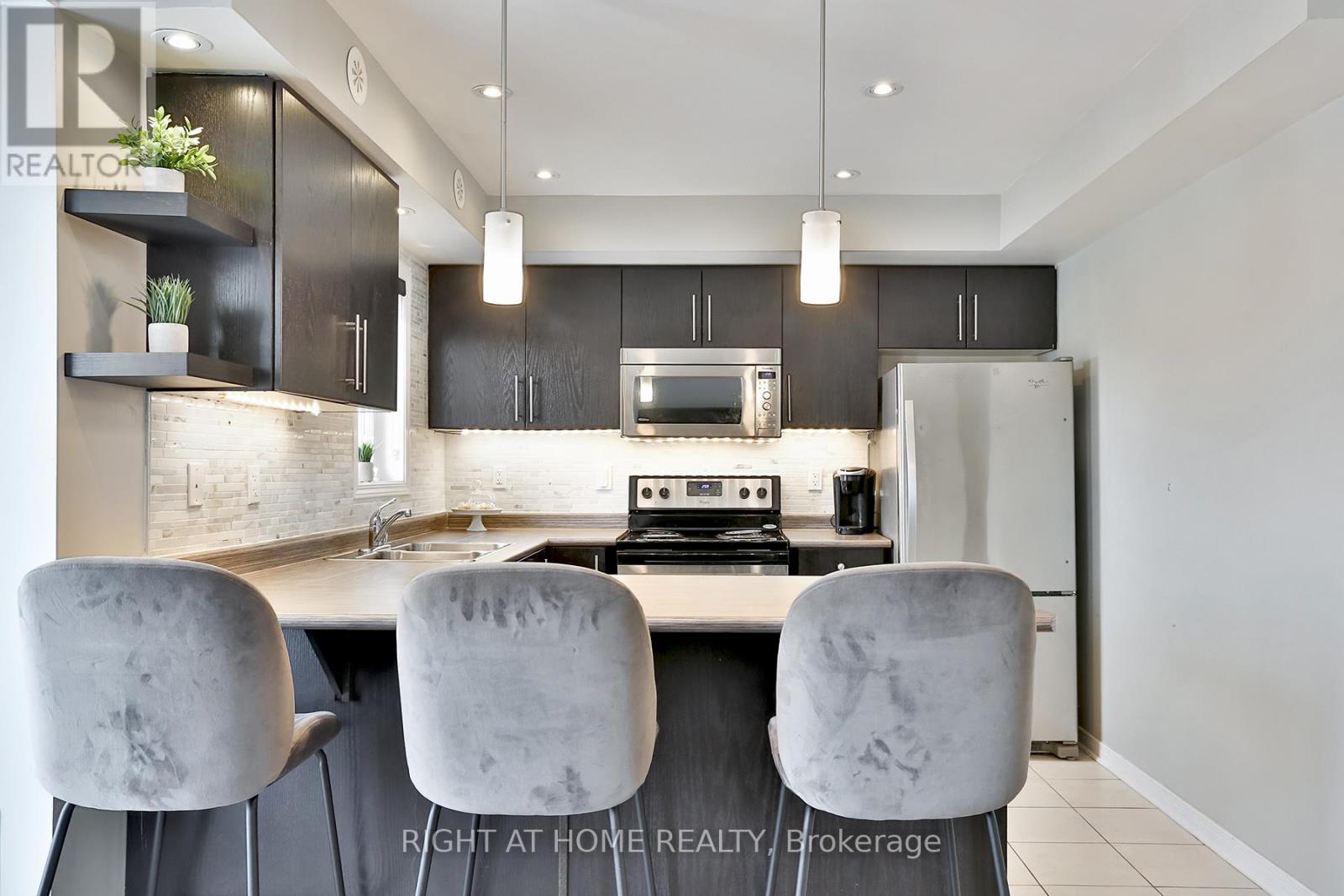 168 KINGSTON ROAD W, Ajax (Central), Ontario, L1T0M9 — Photo 25