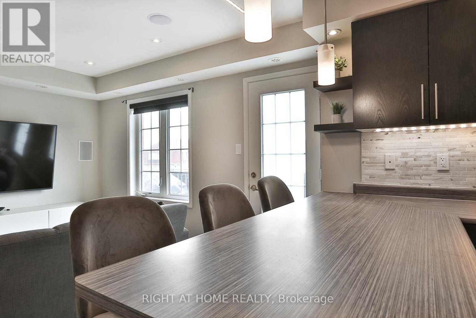 168 KINGSTON ROAD W, Ajax (Central), Ontario, L1T0M9 — Photo 27