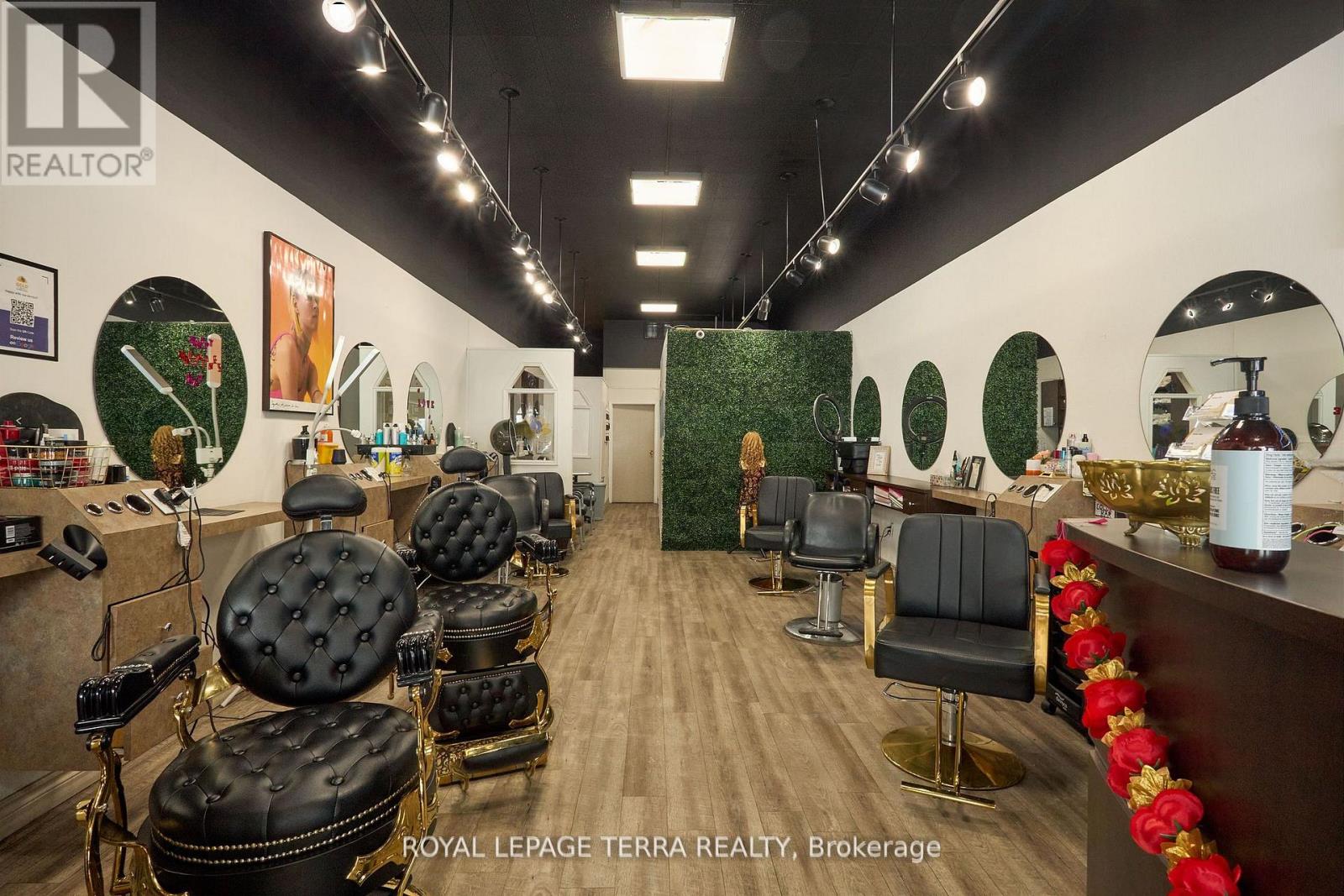 315 BLAKE STREET, Barrie (North Shore), Ontario, L4M1K7 — Photo 11