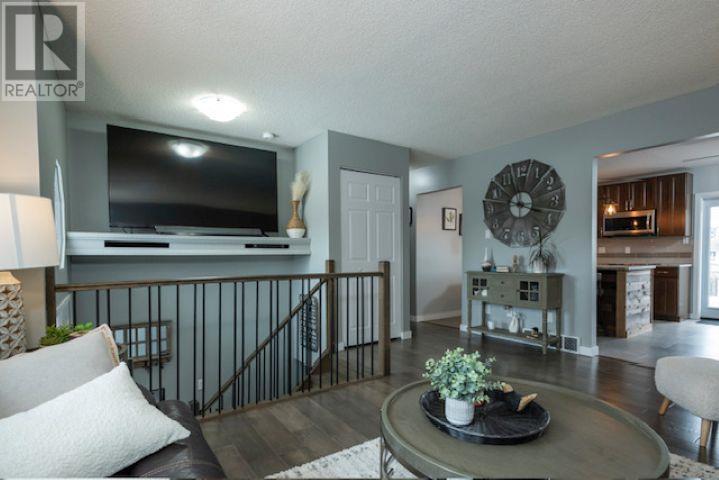 412 Rainbow Street, Thunder Bay, Ontario, P7B6K2 — Photo 3