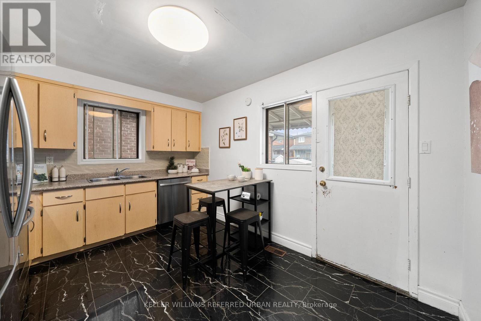 9 EXETER STREET, Toronto (Weston-Pellam Park), Ontario, M6N1G3 — Photo 10