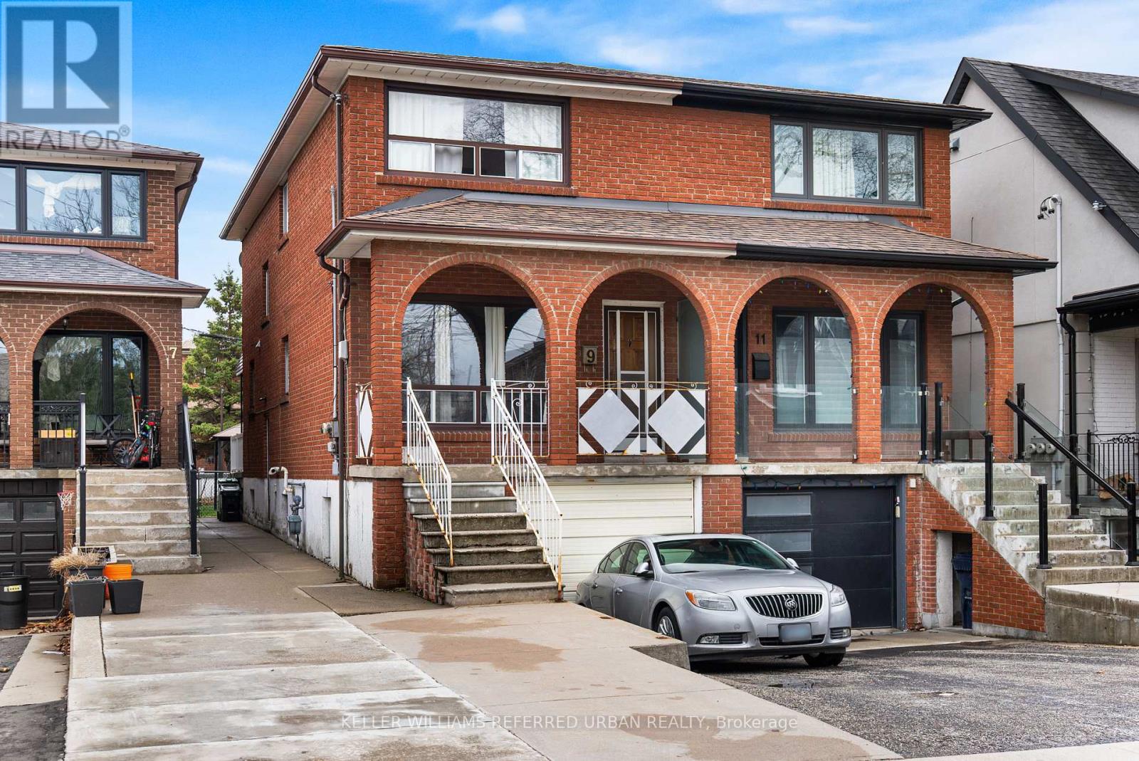9 EXETER STREET, Toronto (Weston-Pellam Park), Ontario, M6N1G3 — Photo 2
