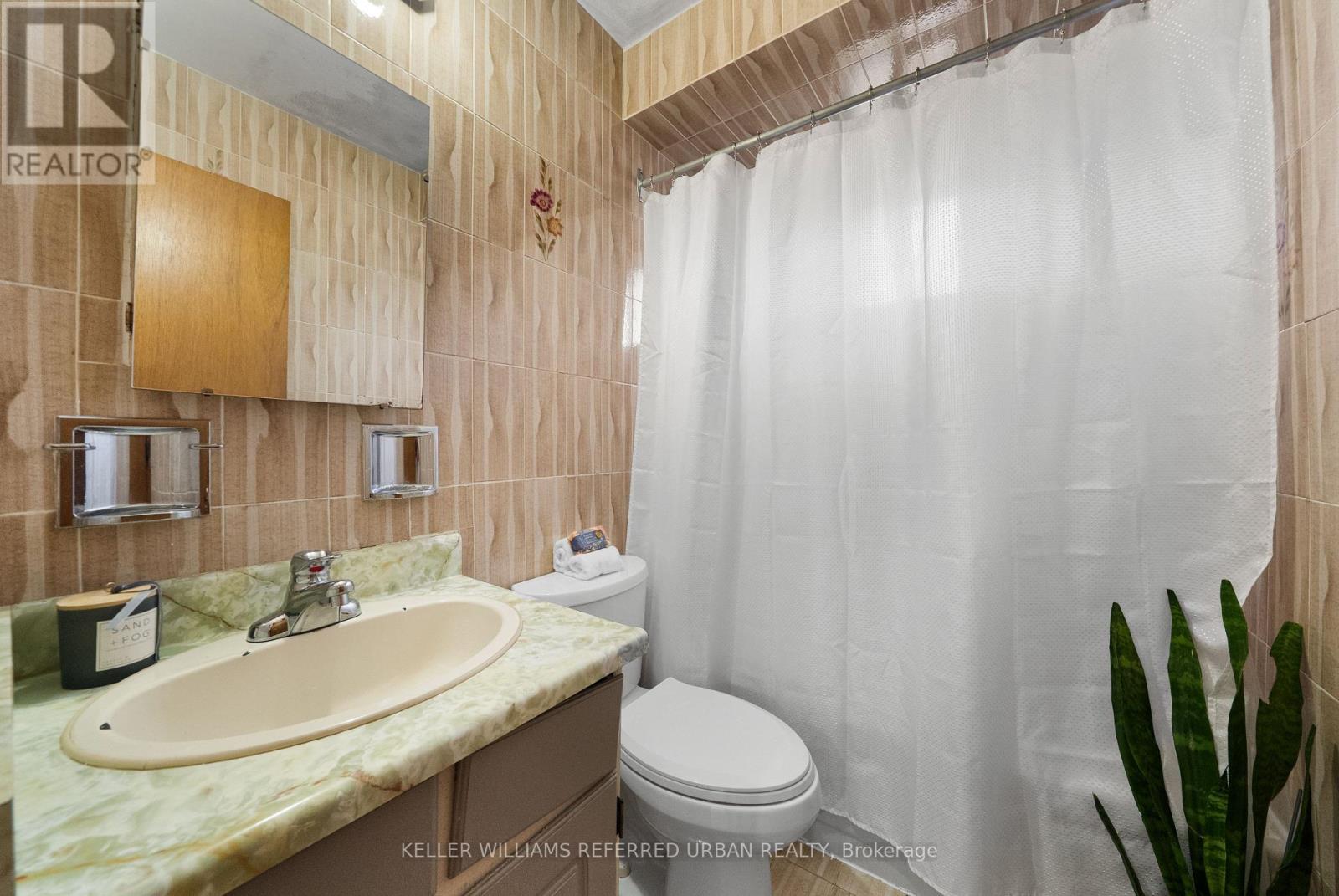 9 EXETER STREET, Toronto (Weston-Pellam Park), Ontario, M6N1G3 — Photo 22