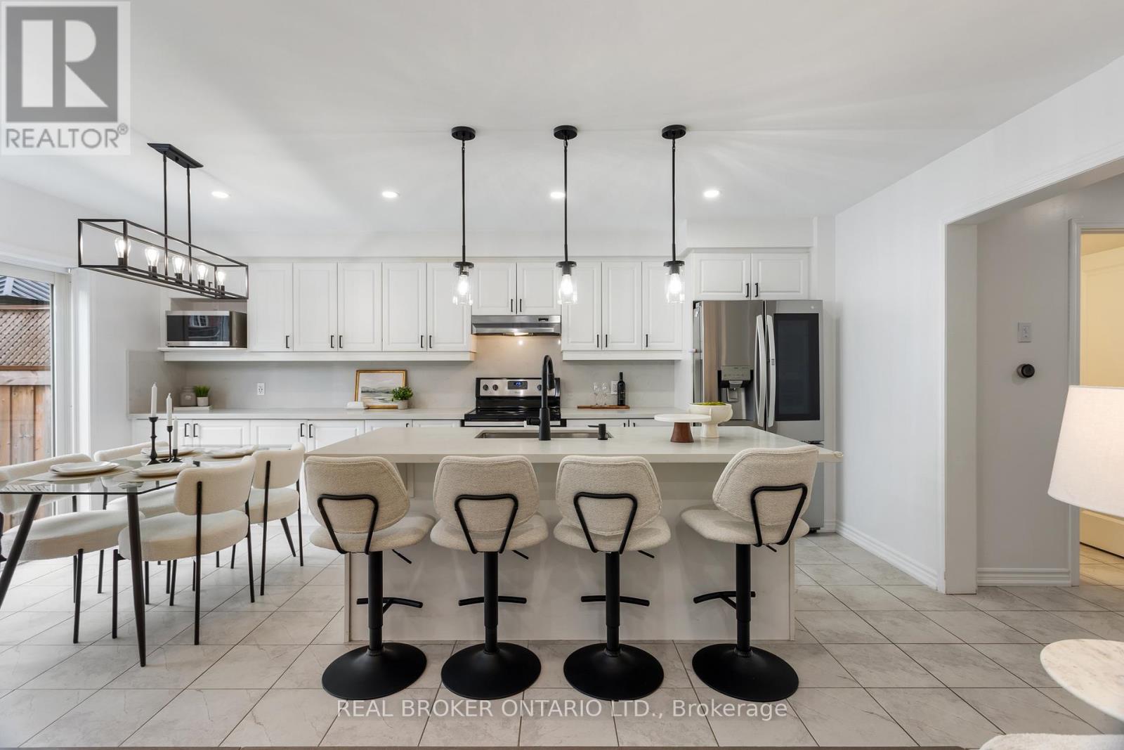 1213 MULRONEY HEIGHTS, Milton (FO Ford), Ontario, L9E1B9 — Photo 18