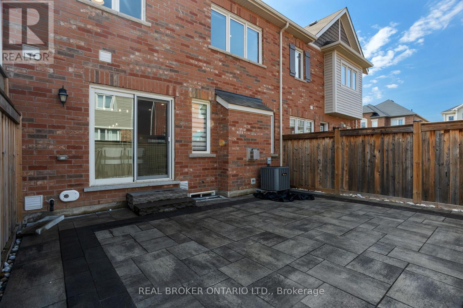 1213 MULRONEY HEIGHTS, Milton (FO Ford), Ontario, L9E1B9 — Photo 42