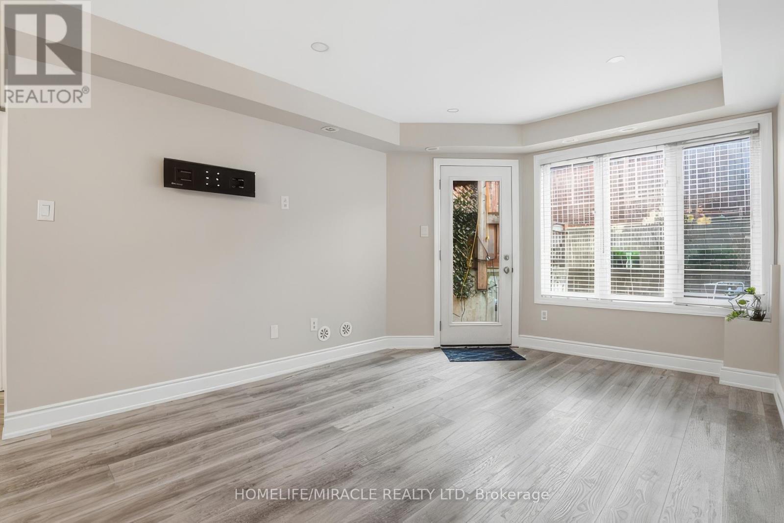 8-01 - 2420 BARONWOOD DRIVE, Oakville (WM Westmount), Ontario, L6M0X6 — Photo 10