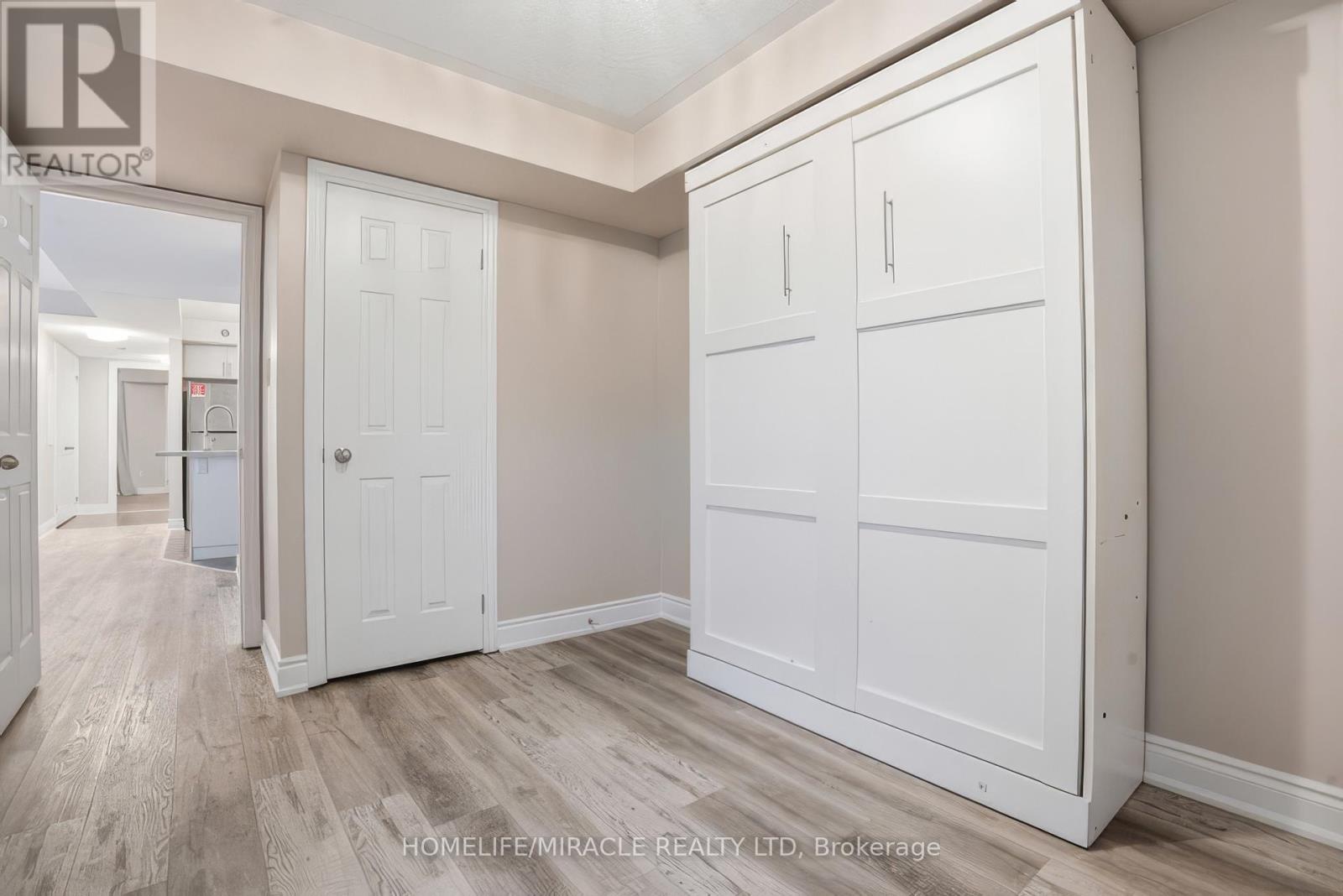 8-01 - 2420 BARONWOOD DRIVE, Oakville (WM Westmount), Ontario, L6M0X6 — Photo 6