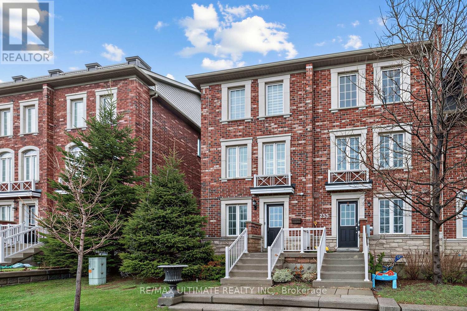 255 TORBARRIE ROAD E, Toronto (Downsview-Roding-CFB), Ontario, M3L0E2 — Photo 3