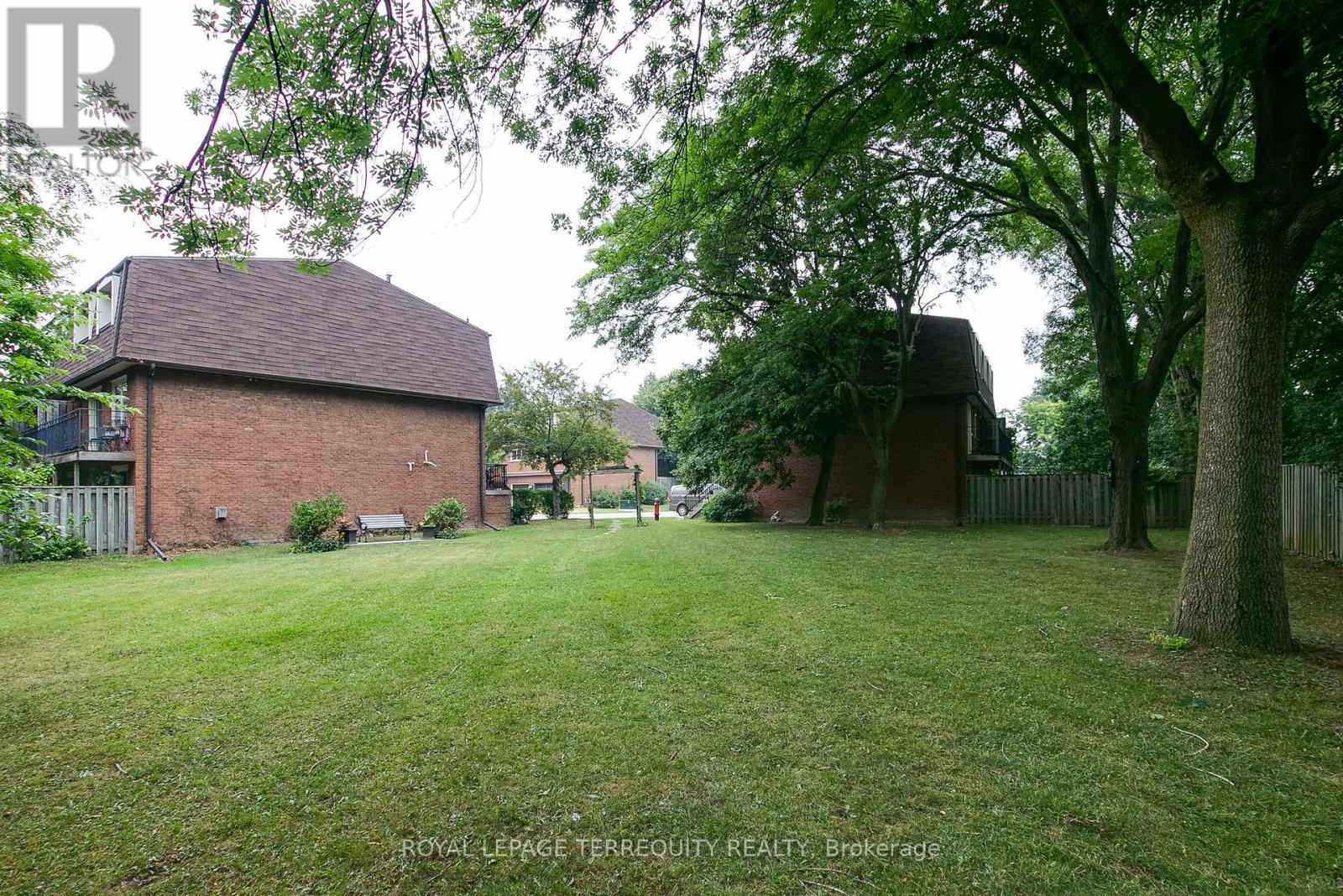 74 SILVER SHADOW PATH, Toronto (Markland Wood), Ontario, M9C4Y2 — Photo 28