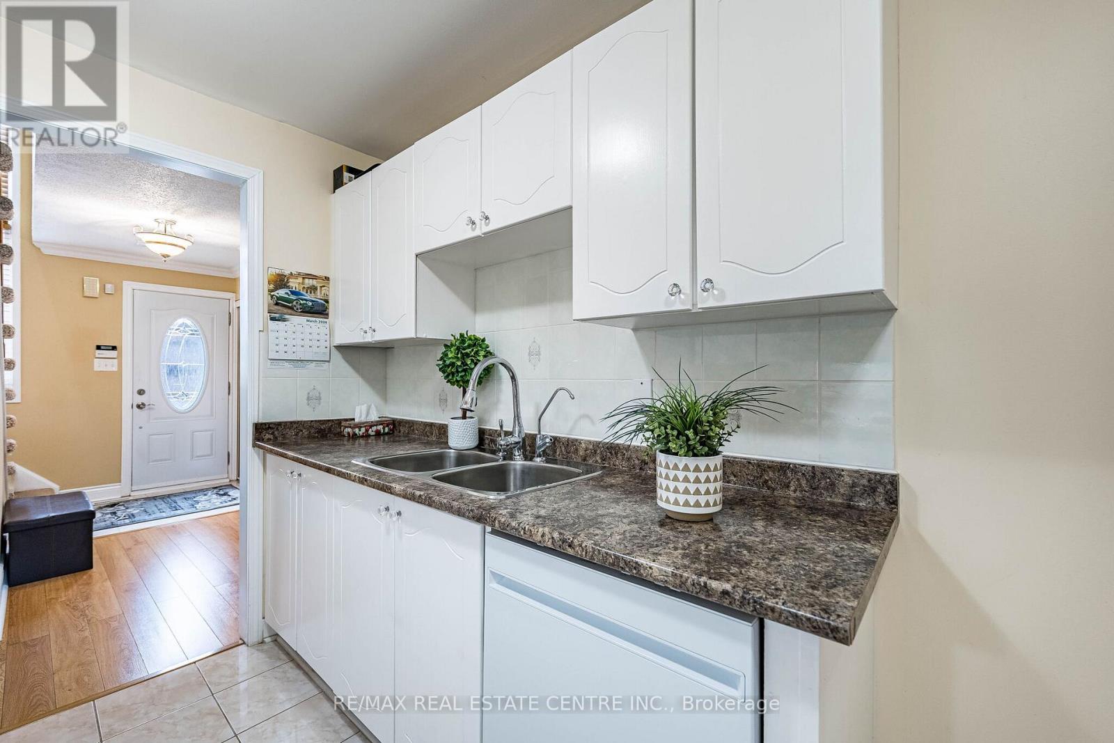 1 NORTHGATE BOULEVARD, Brampton (Westgate), Ontario, L6S4G6 — Photo 12