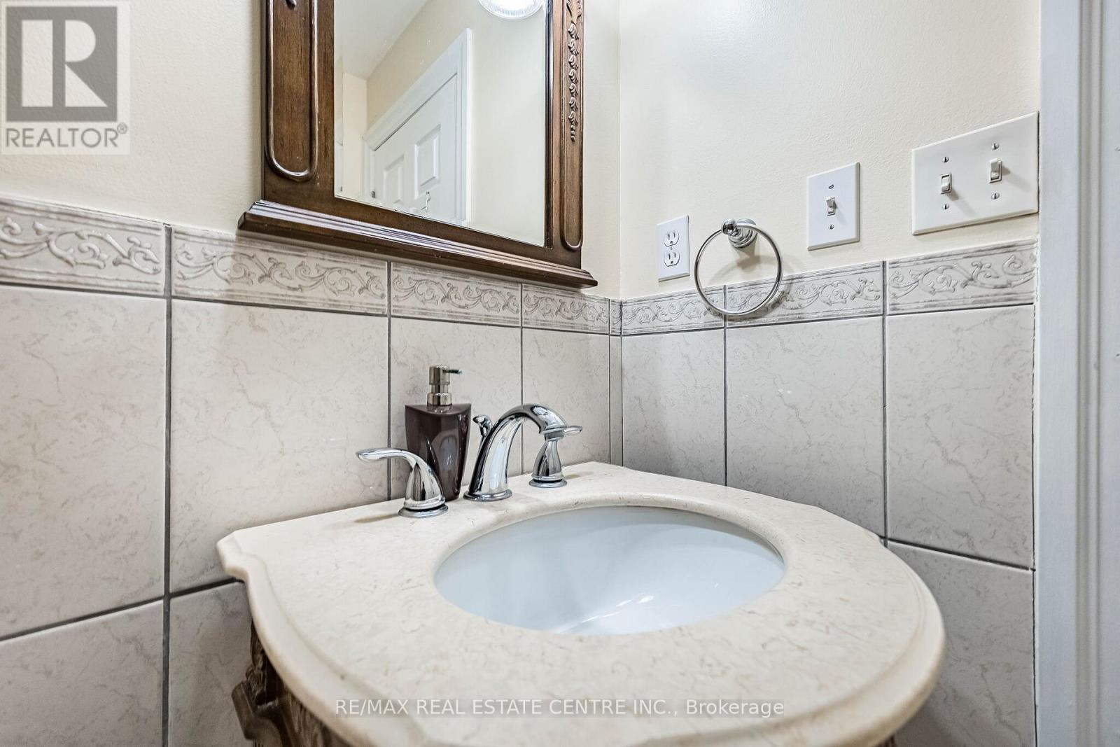 1 NORTHGATE BOULEVARD, Brampton (Westgate), Ontario, L6S4G6 — Photo 24