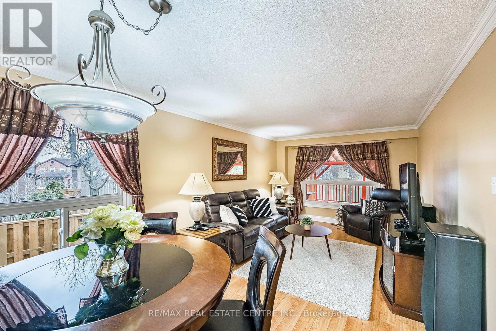 1 NORTHGATE BOULEVARD, Brampton (Westgate), Ontario, L6S4G6 — Photo 3