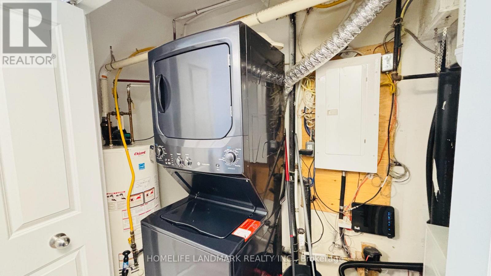 6 - 122 COURTLAND AVENUE E, Kitchener, Ontario, N2G0B8 — Photo 14