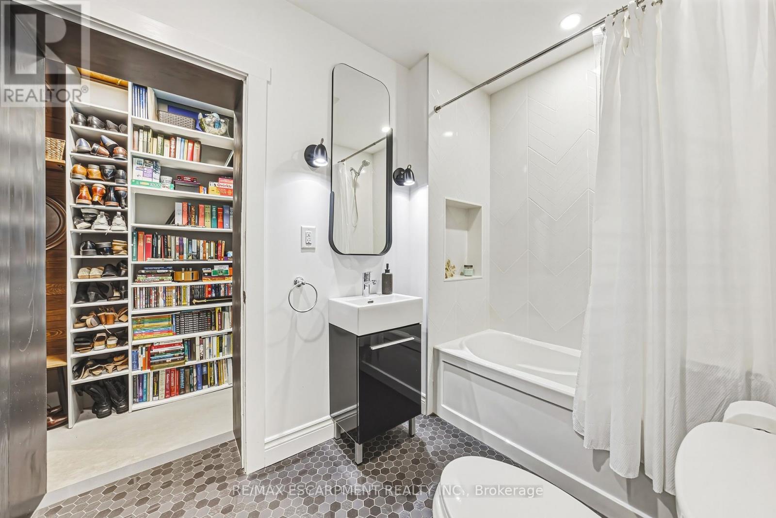 153 ELGIN STREET, Hamilton (Beasley), Ontario, L8L4Y1 — Photo 10