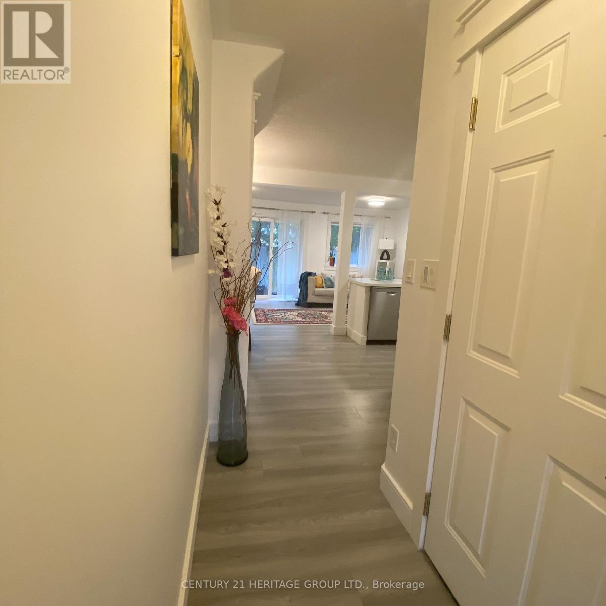 6 - 317 MILL STREET, Kitchener, Ontario, N2M3R8 — Photo 3