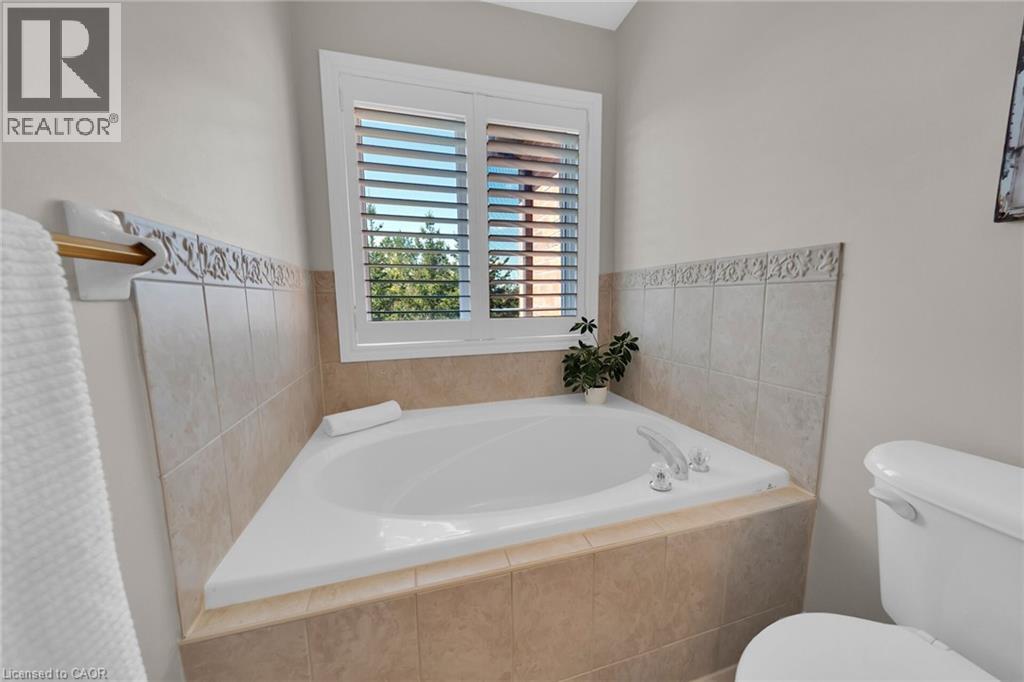 300 RAVINEVIEW Way Unit# 41, Oakville, Ontario, L6H7J2 — Photo 32