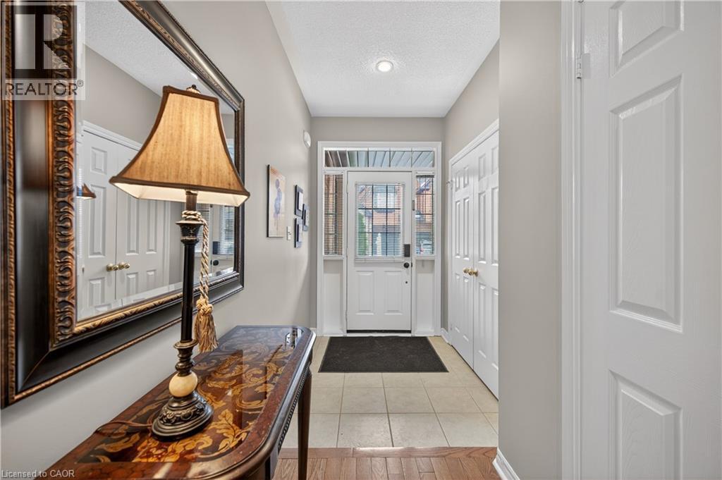 300 RAVINEVIEW Way Unit# 41, Oakville, Ontario, L6H7J2 — Photo 5