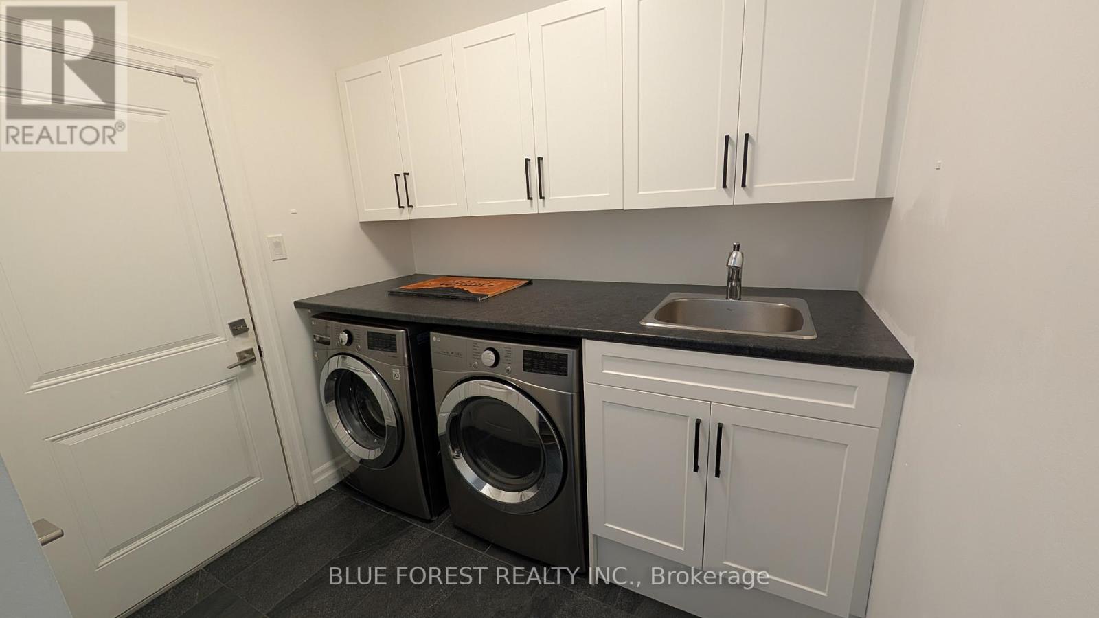 3319 REGIMENT ROAD, London South (South V), Ontario, N6P0G5 — Photo 13